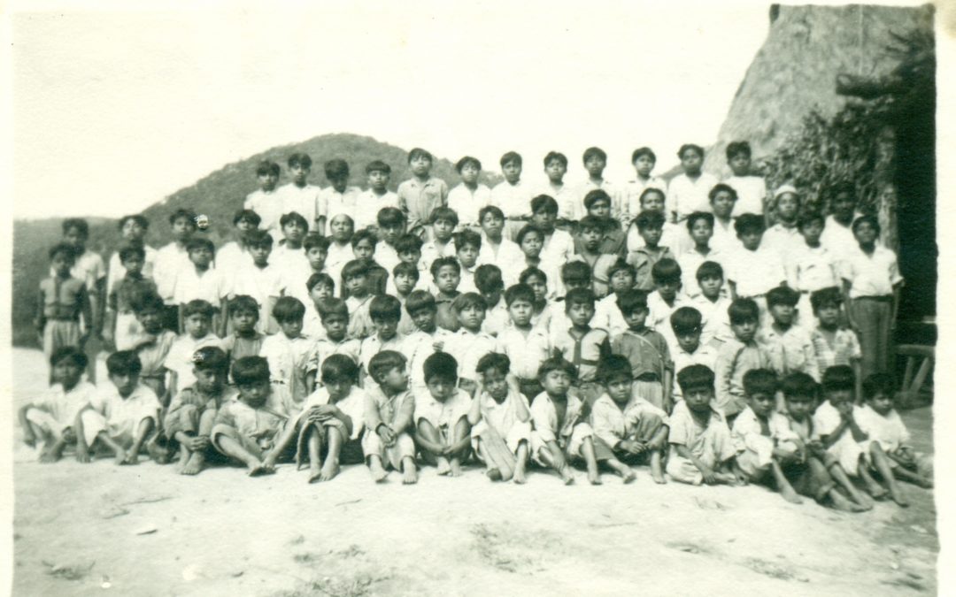 Escuela Rural Federal “Cuauhtémoc”. Guadalupe Lachiguiri, Tehuantepec. Niños.